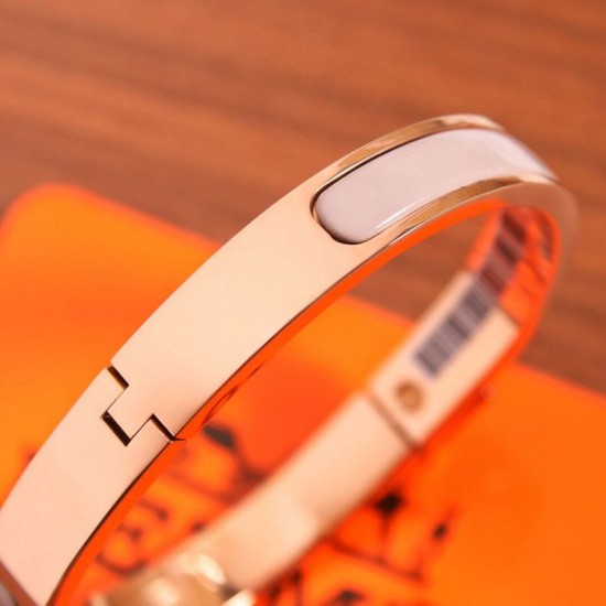 Top Replica Hermes Mini Clic Kelly Bracelet Pink