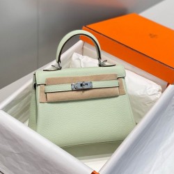 Top Replica Hermes Kelly 20cm/25cm Bag in Clemence Green