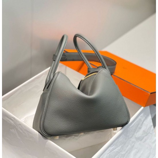 Super Clone Replica Hermes Lindy 26 cm bag, Gris Meyer with gold-tone hardware Top Replica Hermes Lindy 26 cm bag, Gris Meyer with gold-tone hardware