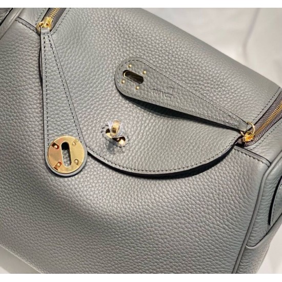 Super Clone Replica Hermes Lindy 26 cm bag, Gris Meyer with gold-tone hardware Top Replica Hermes Lindy 26 cm bag, Gris Meyer with gold-tone hardware