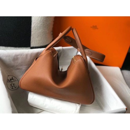 Super Clone Replica Hermes Lindy 26 cm bag, Brown with gold-tone hardware Top Replica Hermes Lindy 26 cm bag, Brown with gold-tone hardware
