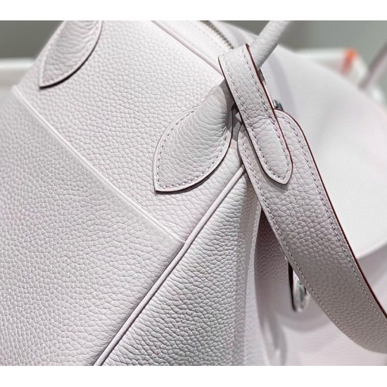 Super Clone Replica Hermes Lindy 26 cm bag, Light purple with gold-tone hardware Top Replica Hermes Lindy 26 cm bag, Light purple with gold-tone hardware