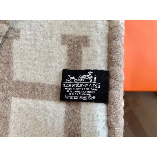 Top Replica Hermes Avalon III Blanket Beige