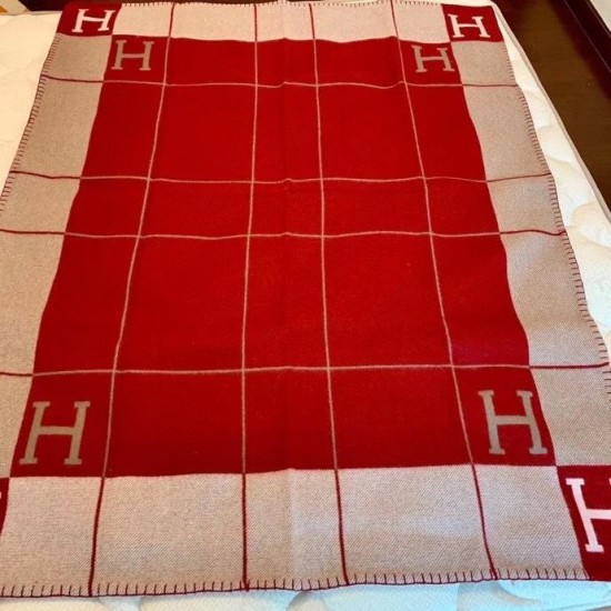 Top Replica Hermes Avalon III Blanket Red