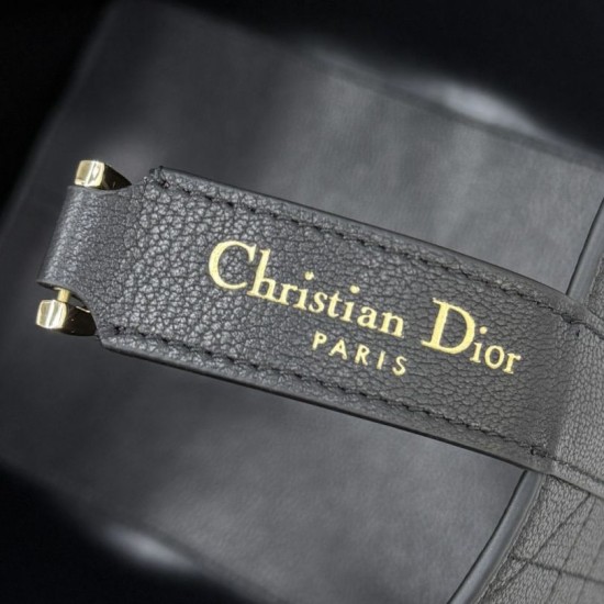 Super Clone Replica Dior Toujours Medium/Large Macrocannage Calfskin Bag, Black Top Replica Dior Toujours Medium/Large Macrocannage Calfskin Bag, Black