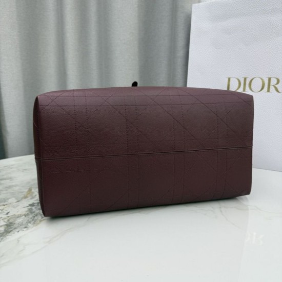 Super Clone Replica Dior Toujours Medium/Large Macrocannage Calfskin Bag, Burgundy Top Replica Dior Toujours Medium/Large Macrocannage Calfskin Bag, Burgundy