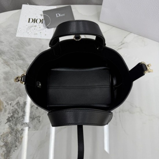 Super Clone Replica Dior Toujours Small Macrocannage Calfskin Bag, Black Top Replica Dior Toujours Small Macrocannage Calfskin Bag, Black
