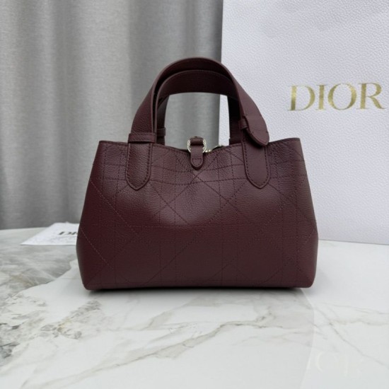 Super Clone Replica Dior Toujours Small Macrocannage Calfskin Bag, Burgundy Top Replica Dior Toujours Small Macrocannage Calfskin Bag, Burgundy
