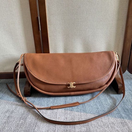 Super Clone Replica Celine Halfmoon Soft Triomphe bag in soft, shiny lambskin, brown Top Replica Celine Halfmoon Soft Triomphe bag in soft, shiny lambskin, brown