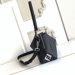 Top Replica Fendi Lui medium/large shoulder bag 7VA667 black
