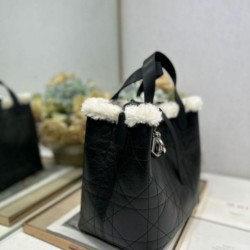 Top Replica DiorAlps small/medium tote bag in Dior Toujours Vertical with macrocannage stitching and black wool trim