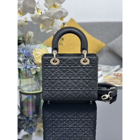 Super Clone Replica Dior Cannage Lucky Star Studded Mini Lady Dior Bag with D.I.O.R. Charms Black Top Replica Dior Cannage Lucky Star Studded Mini Lady Dior Bag with D.I.O.R. Charms Black