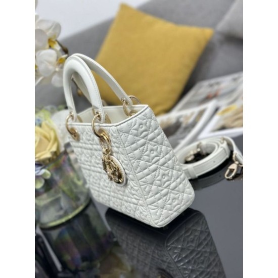 Super Clone Replica Dior Cannage Lucky Star Studded Mini Lady Dior Bag with D.I.O.R. Charms, White Top Replica Dior Cannage Lucky Star Studded Mini Lady Dior Bag with D.I.O.R. Charms, White