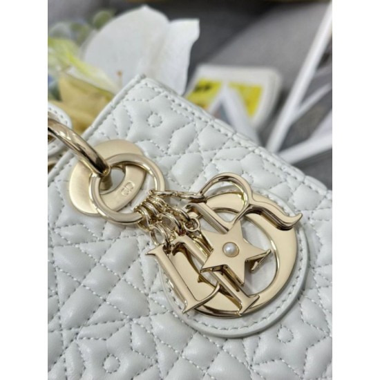 Super Clone Replica Dior Cannage Lucky Star Studded Mini Lady Dior Bag with D.I.O.R. Charms, White Top Replica Dior Cannage Lucky Star Studded Mini Lady Dior Bag with D.I.O.R. Charms, White