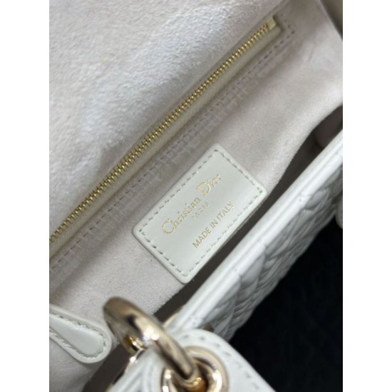 Super Clone Replica Dior Cannage Lucky Star Studded Mini Lady Dior Bag with D.I.O.R. Charms, White Top Replica Dior Cannage Lucky Star Studded Mini Lady Dior Bag with D.I.O.R. Charms, White