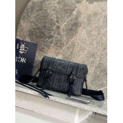 Top Replica Dior Hit The Road Dior Gravity Shoulder Bag in Navy Blue