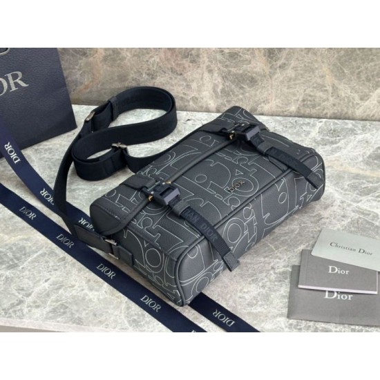 Super Clone Replica Dior Hit The Road Dior Gravity Shoulder Bag in Navy Blue Top Replica Dior Hit The Road Dior Gravity Shoulder Bag in Navy Blue