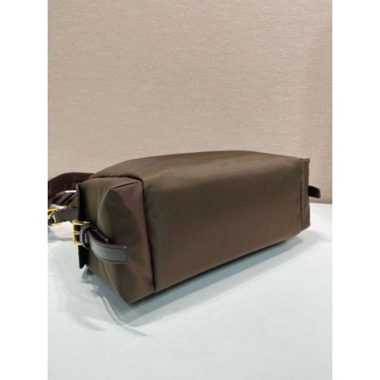 Super Clone Replica Prada Explore Large Re-Nylon Shoulder Bag 1BC264 Terra di Siena Top Replica Prada Explore Large Re-Nylon Shoulder Bag 1BC264 Terra di Siena