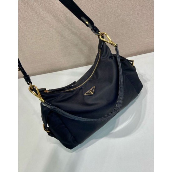 Super Clone Replica Prada Explore Large Re-Nylon Shoulder Bag 1BC264 Black Top Replica Prada Explore Large Re-Nylon Shoulder Bag 1BC264 Black