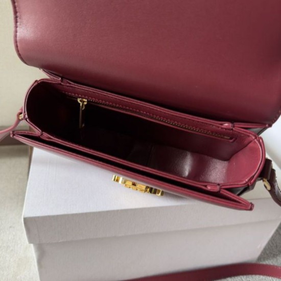 Top Replica Celine Teen Triomphe Bag in Red Calfskin