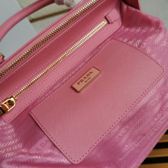 Super Clone Replica Prada Galleria Saffiano handbag small/medium/large red Top Replica Prada Galleria Saffiano handbag small/medium/large red