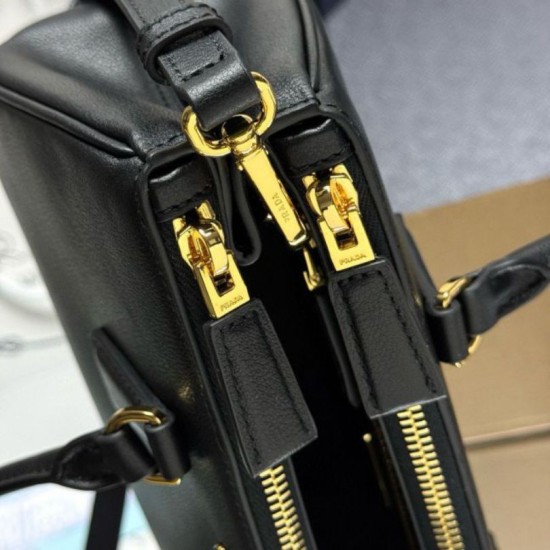 Super Clone Replica Prada Galleria Saffiano medium tote bag 1BA457 black Top Replica Prada Galleria Saffiano medium tote bag 1BA457 black