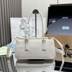 Top Replica Prada Galleria Saffiano medium tote bag 1BA457 White