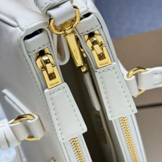 Super Clone Replica Prada Galleria Saffiano medium tote bag 1BA457 White Top Replica Prada Galleria Saffiano medium tote bag 1BA457 White