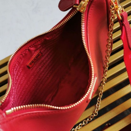 AAA Replica Prada Saffiano Leather Handbag/Hobo Bag Re-Edition 2005 Red 1:1 Replica Prada Saffiano Leather Handbag/Hobo Bag Re-Edition 2005 Red Knockoff