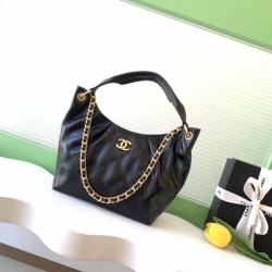 1:1 Replica Chanel 26C Hippie Hobo Bag Black Knockoff
