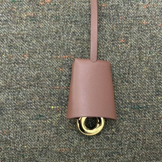 AAA Replica Loro Piana Needle Bag Small/Medium Caramel Sage 1:1 Replica Loro Piana Needle Bag Small/Medium Caramel Sage Knockoff