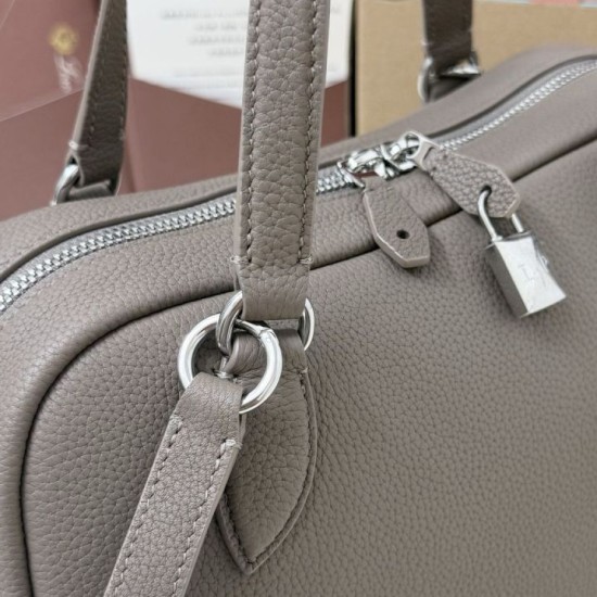 AAA Replica Loro Piana Needle Bag Small/Medium Warm Beige 1:1 Replica Loro Piana Needle Bag Small/Medium Warm Beige Knockoff