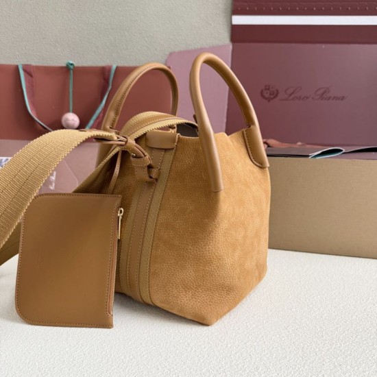 AAA Replica Loro Piana Bale Bucket Bag Small/Medium Brown 1:1 Replica Loro Piana Bale Bucket Bag Small/Medium Brown Knockoff