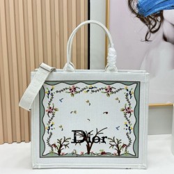 1:1 Replica Dioramour Dior Book Tote bag with multicolored Revolution flowers embroidered white Knockoff