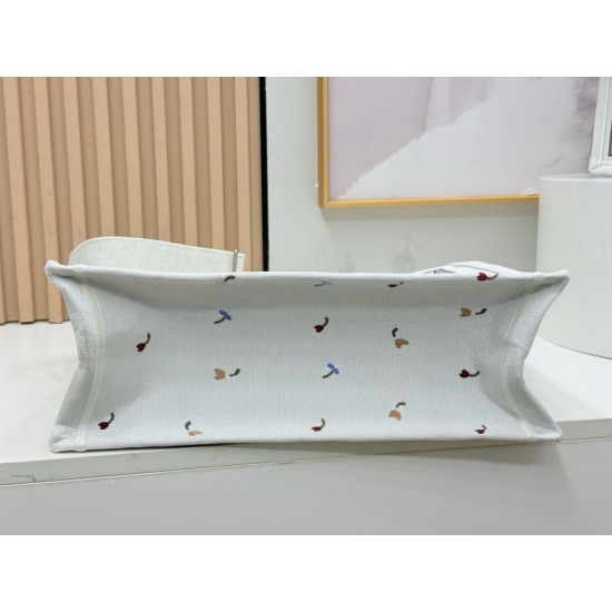 1:1 Replica Dioramour Dior Book Tote bag with multicolored Revolution flowers embroidered white Knockoff
