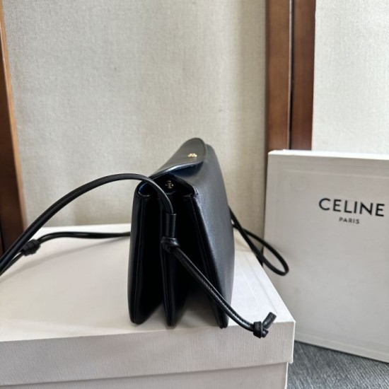 1:1 Replica Celine Trio Flap bag soft lambskin black Knockoff