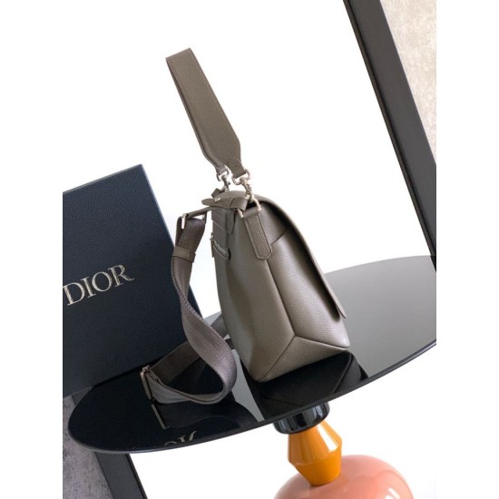 AAA Replica Dior Privé Messenger Shoulder Bag with Flap Gray 1:1 Replica Dior Privé Messenger Shoulder Bag with Flap Gray Knockoff
