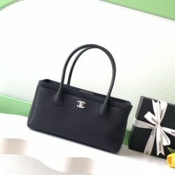 1:1 Replica Chanel Cerf Executive AS2156 Tote Bag Black Caviar Leather Knockoff