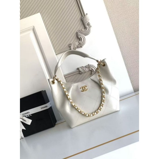 AAA Replica Chanel 26C Maxi Hobo Hippie Bag AS5970 AS5978 White 1:1 Replica Chanel 26C Maxi Hobo Hippie Bag AS5970 AS5978 White Knockoff