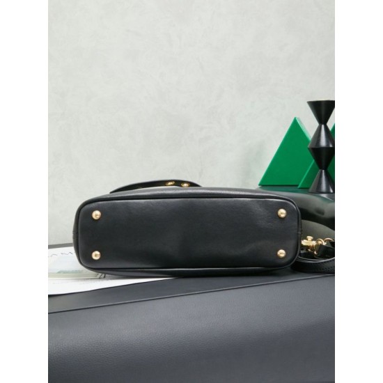 AAA Replica Miu Miu Tote Bags Adventure Nappa Leather 5BA292 Black 1:1 Replica Miu Miu Tote Bags Adventure Nappa Leather 5BA292 Black Knockoff