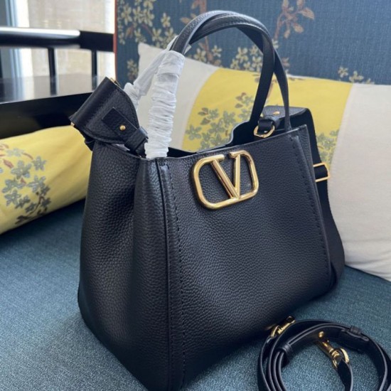 AAA Replica Valentino Garavani Alltime Medium Grained Calfskin Handbag Black Garnet 1:1 Replica Valentino Garavani Alltime Medium Grained Calfskin Handbag Black Garnet Knockoff