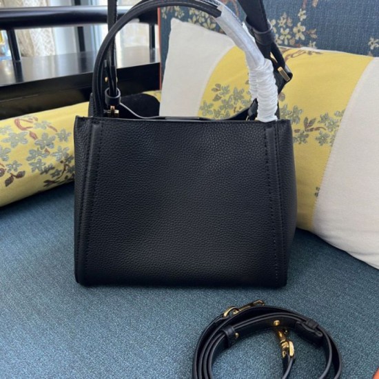 AAA Replica Valentino Garavani Alltime Medium Grained Calfskin Handbag Black Garnet 1:1 Replica Valentino Garavani Alltime Medium Grained Calfskin Handbag Black Garnet Knockoff