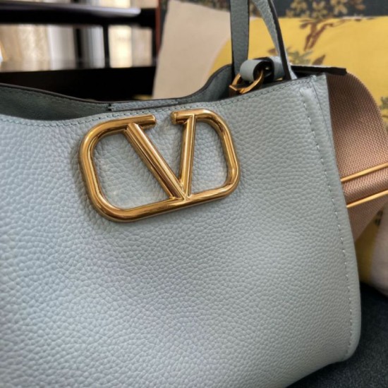 AAA Replica Valentino Garavani Alltime Medium Grained Calfskin Handbag Blue 1:1 Replica Valentino Garavani Alltime Medium Grained Calfskin Handbag Blue Knockoff