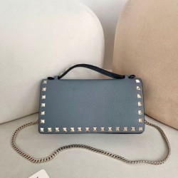 1:1 Replica Valentino Garavani Rockstud Chain Wallet Blue Knockoff