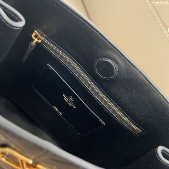 1:1 Replica Valentino Garavani Laseine Small/Medium Tote Bag Black Knockoff