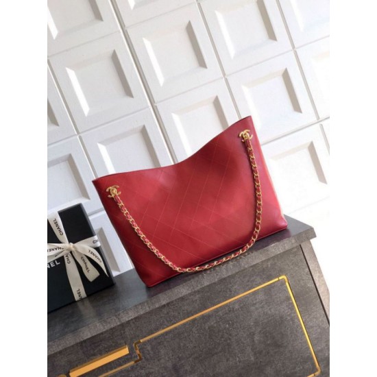 AAA Replica Chanel Coco Small Hobo Bag Black Calfskin 1:1 Replica Chanel Coco Small Hobo Bag Black Calfskin Knockoff