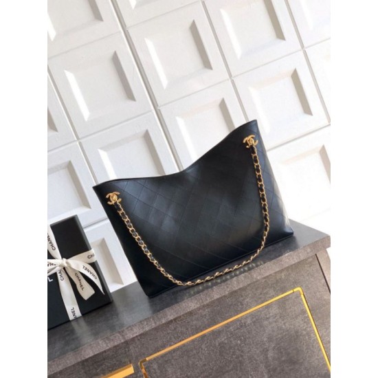 AAA Replica Chanel Ultimate Soft Hobo Bag Vintage Quilted Small/Medium Black 1:1 Replica Chanel Ultimate Soft Hobo Bag Vintage Quilted Small/Medium Black Knockoff