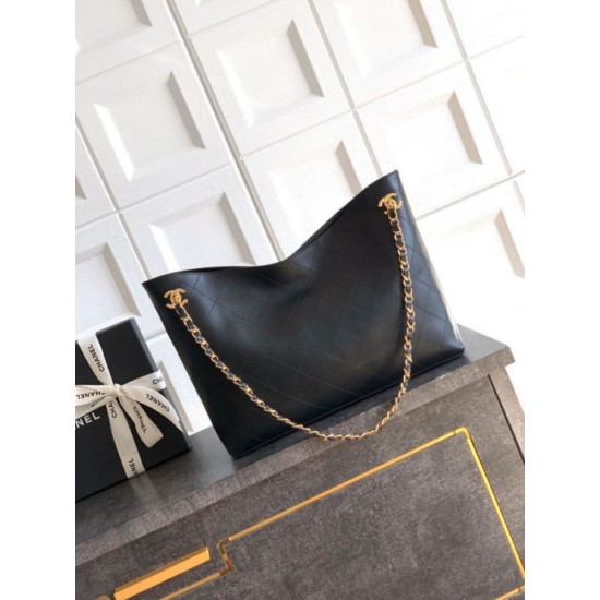 AAA Replica Chanel Ultimate Soft Hobo Bag Vintage Quilted Small/Medium Black 1:1 Replica Chanel Ultimate Soft Hobo Bag Vintage Quilted Small/Medium Black Knockoff