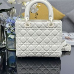 1:1 Replica Dior Lady Dior Medium Matte Cannage Handbag with Flap White Knockoff