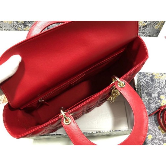 1:1 Replica Dior Lady Dior Large Quilted Lambskin Cannage Bag Red Knockoff